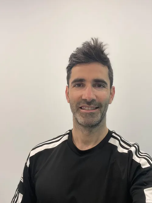 Fisioterapeuta Alex Sola - Clínica Alex Sola Zaragoza